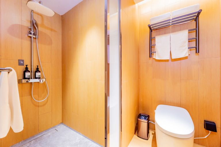 Bathroom, JI 호텔 (바옌나오얼 투수 다사), Baynnur