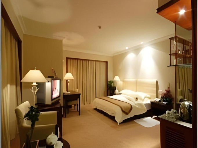 Bedroom 2, Dongying Dongsheng Hotel, Dongying