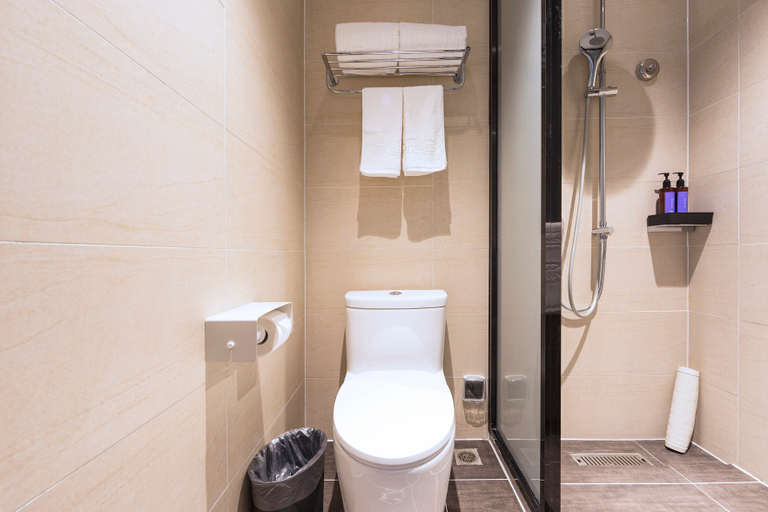 Bathroom 3, Hanting Premium Hotel Youjia Beijing Baiziwan Dong, Beijing