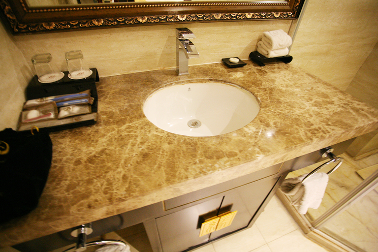 Bathroom 2, Haihang Yanyuan Hotel, Jinzhong