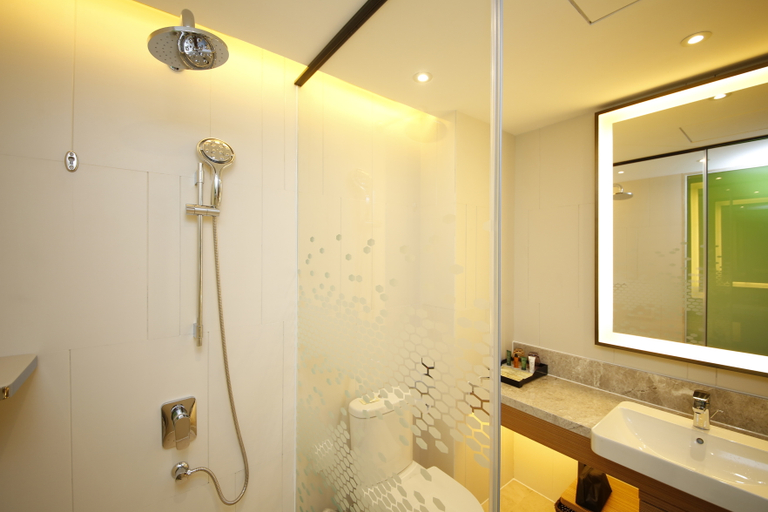 Bathroom 3, Hampton by Hilton Jinlin, Jilin