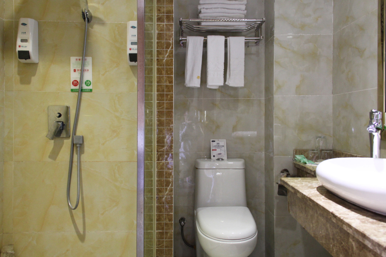 Bathroom 2, Orange Hotel (Kunming Hi-tech Zone), Kunming