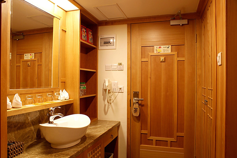 Bathroom, Yuwenquan Hot Spring Resort, Zhuhai