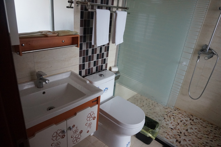 Bathroom 3, Shouchuang Business Hotel, Jinhua