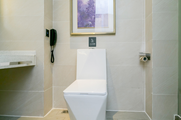 Bathroom 3, ラベンダーホテル(), Chongqing