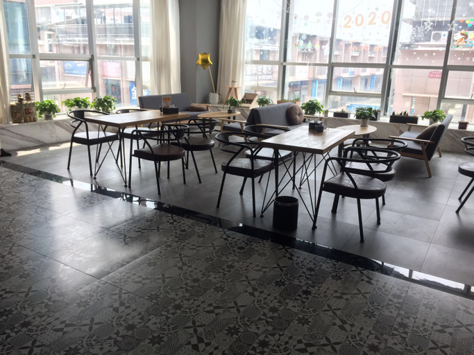 Food & Drinks 4, Yuezhuang Hotel, Yibin