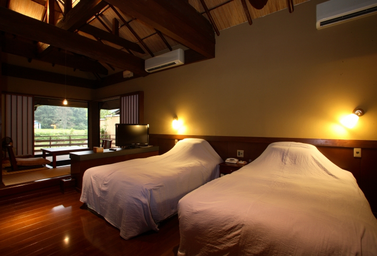 Bedroom 3, Satonoyu Waraku, Minamioguni