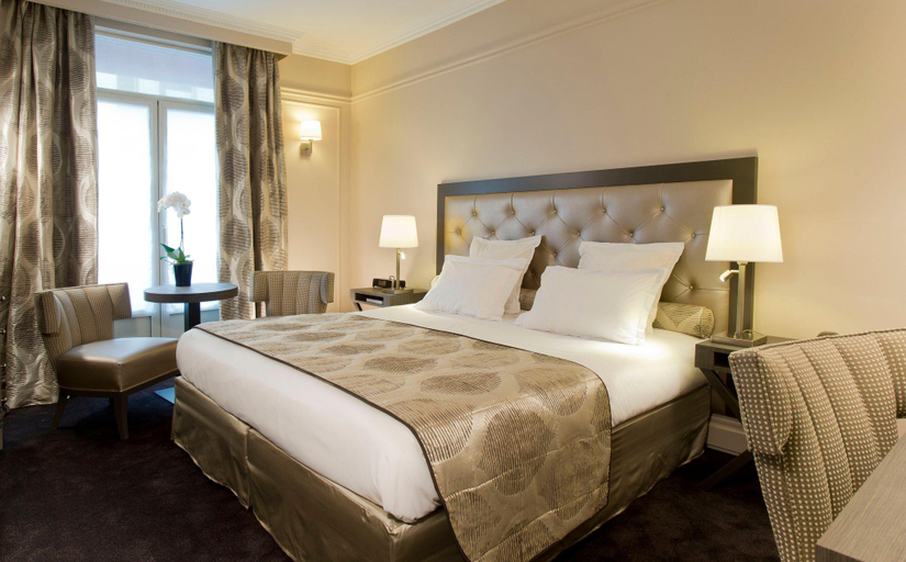 Bedroom 2, HOTEL CALIFORNIA CHAMPS ELYSEES, Paris