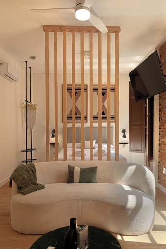 Room 4, El Racimo Apartments, Málaga