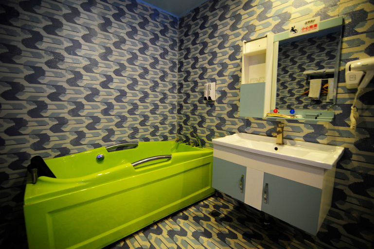 Bathroom 2, 索菲テーマホテル（貴陽中鐵逸都国際）(Sophie Theme Hotel), Guiyang