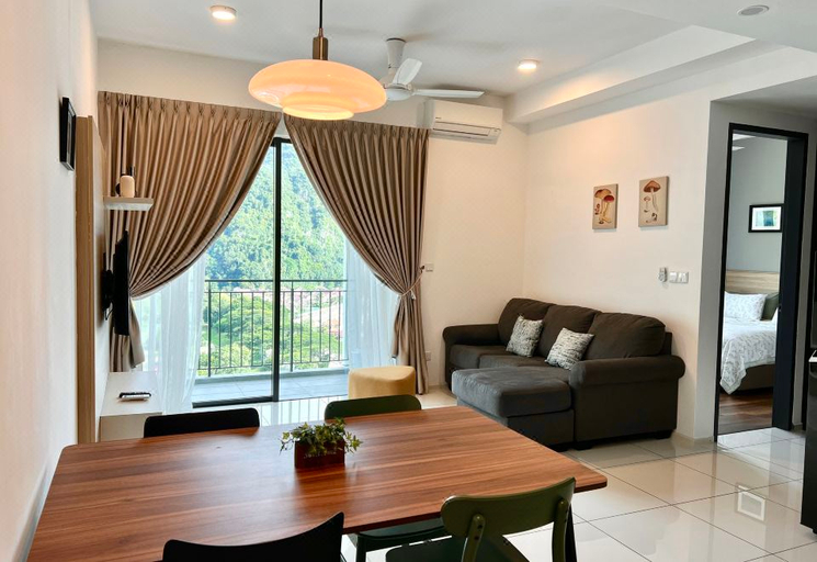 Others, Mountain & Theme Park Views' Cozy Suite, Kinta