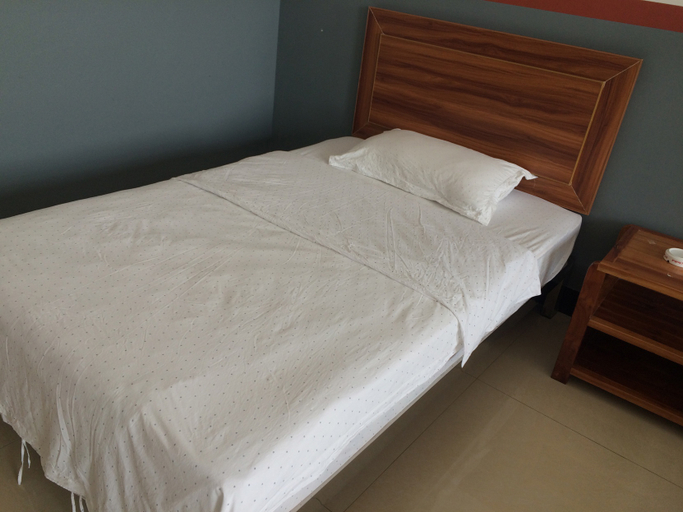 Bedroom 2, Hengxian Sunshine Hotel, Nanning