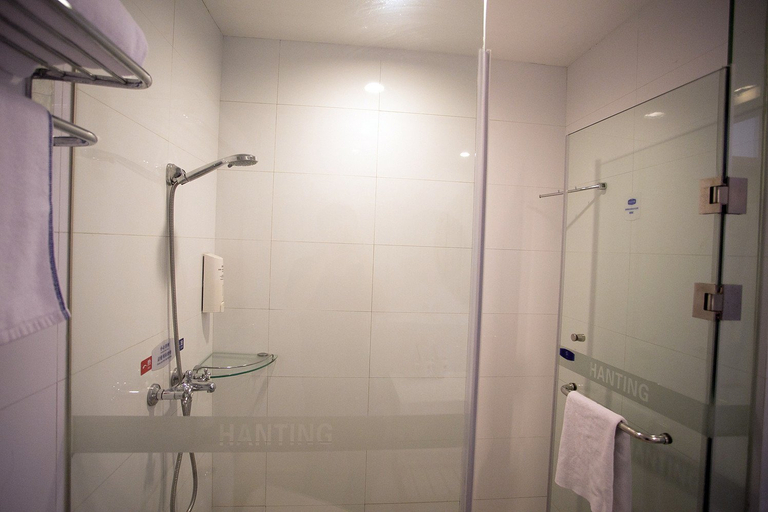 Bathroom 3, Hanting Hotel Changshu Wanda Plaza, Suzhou