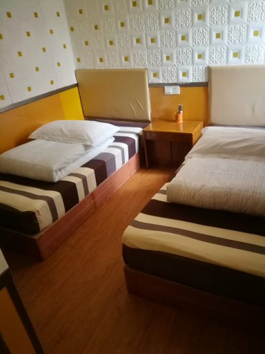 Bedroom 2, Gangwan Hostel, Shanghai