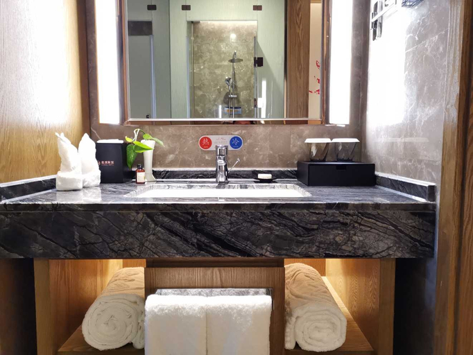 Bathroom 3, Nanhu Hotel, Heze