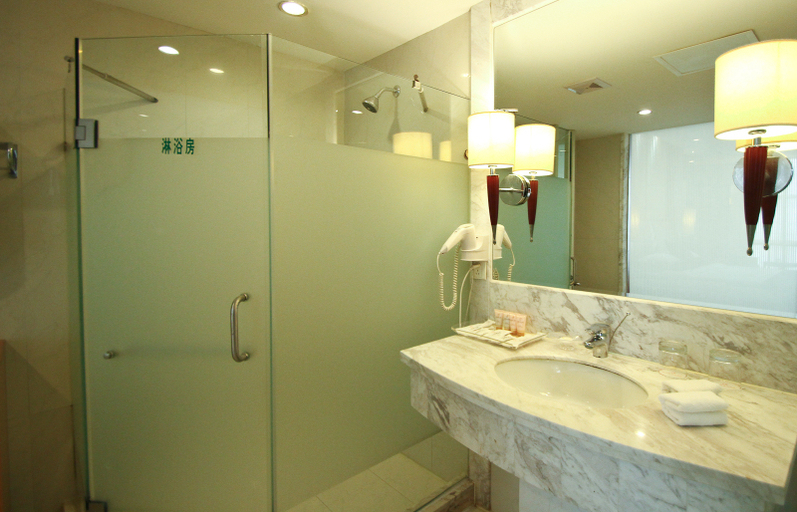 Bathroom 3, Xin Ci Hotel, Yancheng