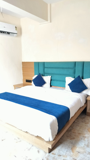 Bedroom 3, Hotel Konark, Ahmadabad