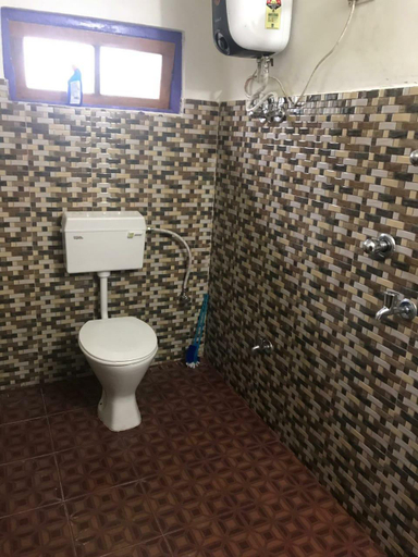 Bathroom 3, Vamoose Lovism, West Sikkim