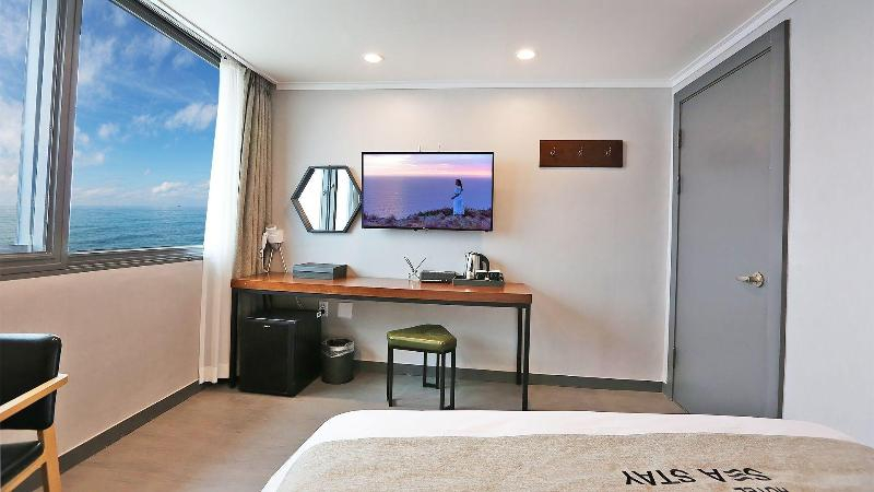 Bedroom 5, No.25 Hotel Yangyang Mulchi, Sokcho
