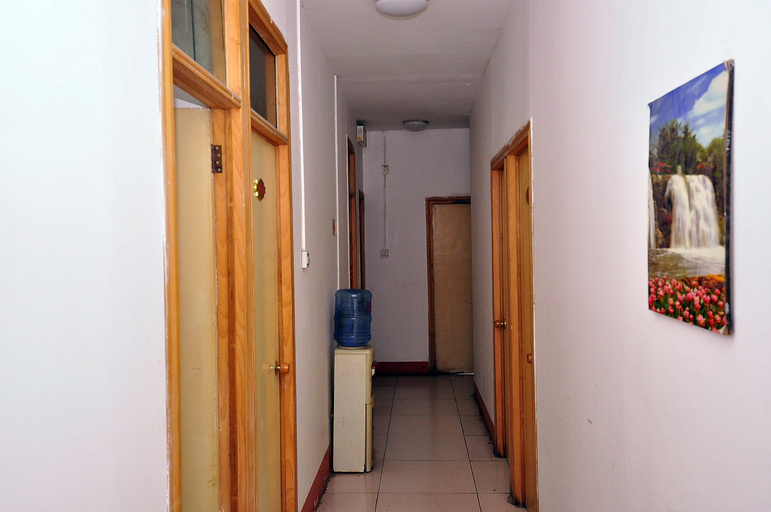 Others, Ruixin Hostel, Jinan