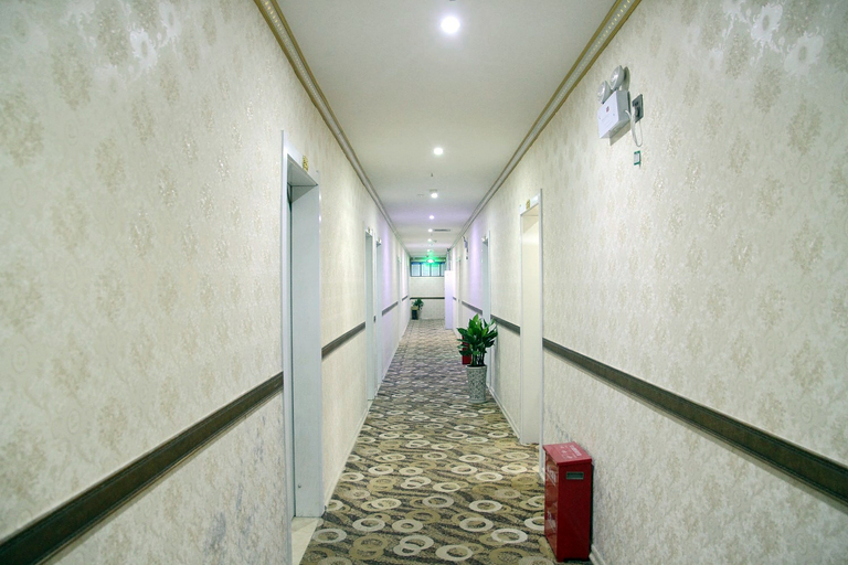 Others 5, Huijin Business Hotel, Luzhou