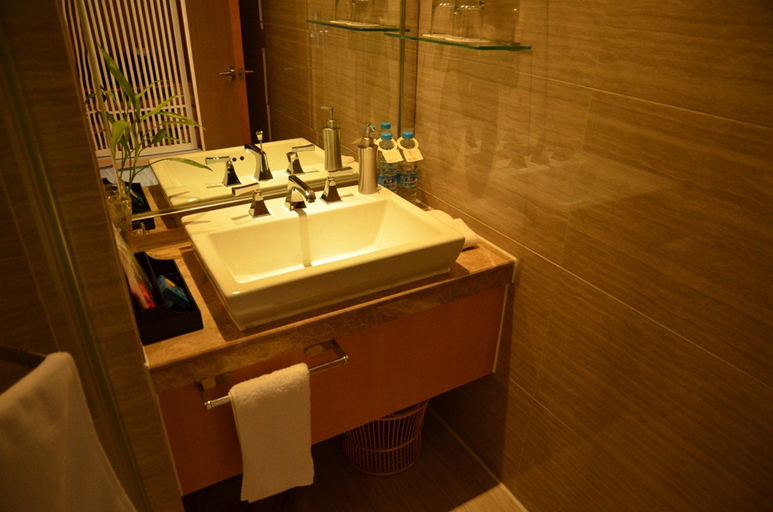 Bathroom 2, リゾートブティックホテル, Zhenjiang
