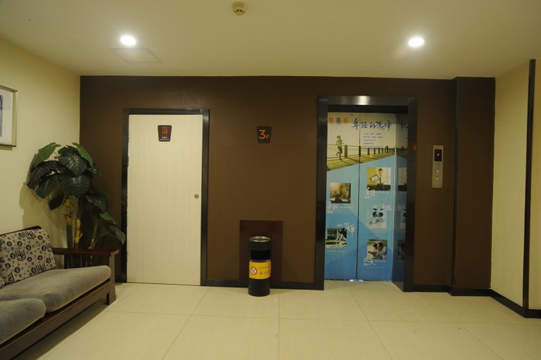 Others 3, 7 Days Premium (Luoyang Mudan square subway station store), Luoyang