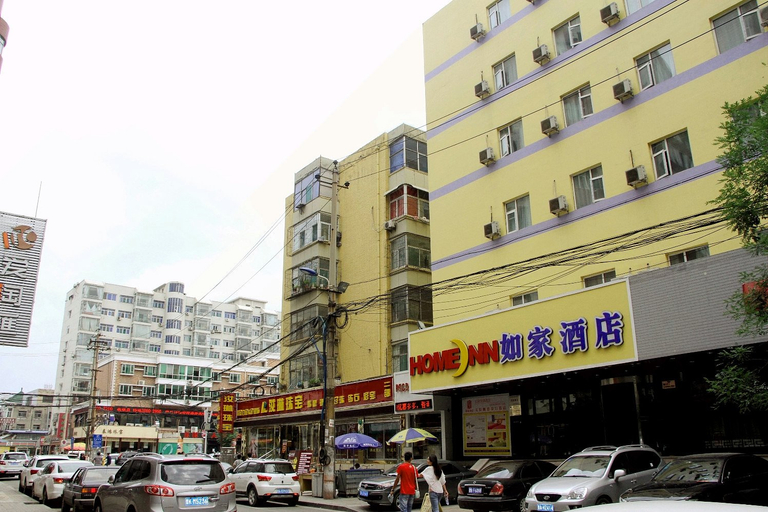 Exterior & Views