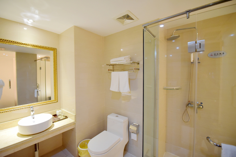 Bathroom 3, Fudimen Hotel (Zhenjiang High-speed Railway Station), Zhenjiang