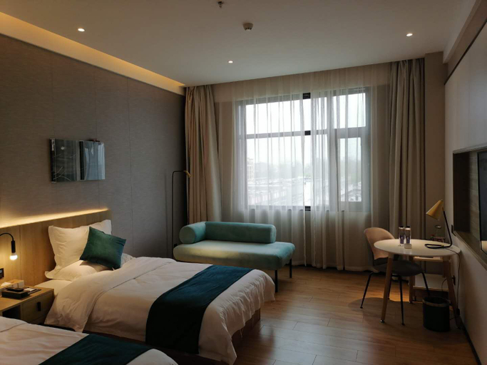 Bedroom 2, Baroque Hotel(Lanmei store), Kaifeng