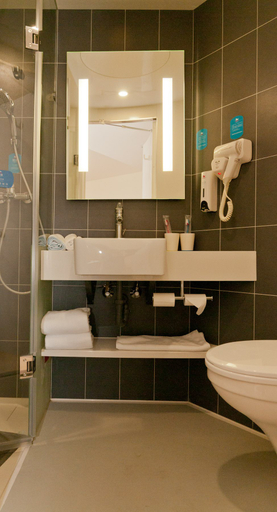 Bathroom 2, Hanting Hotel (Zibo Gongqingtuan Road Badaju Branch), Zibo