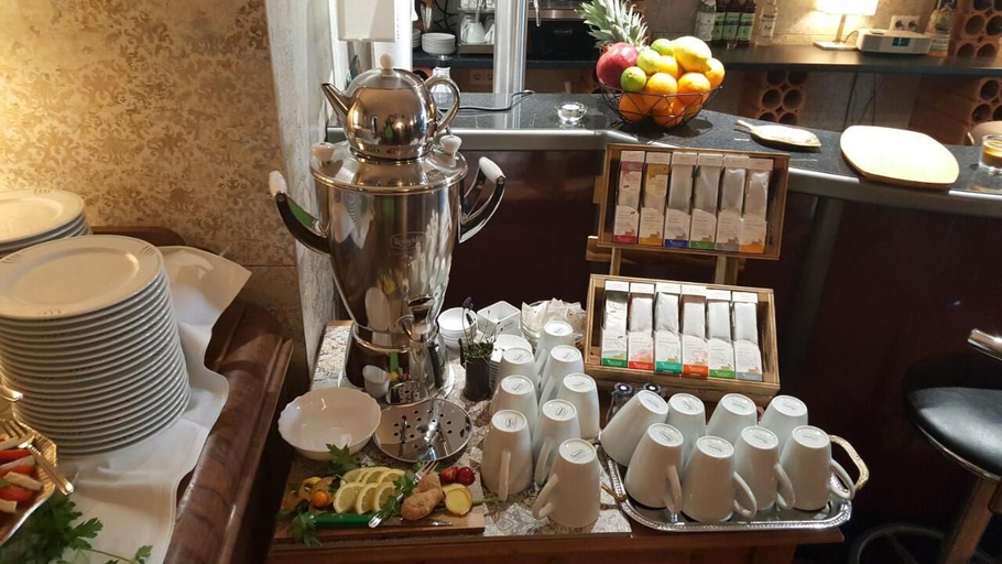 Food & Drinks 4, Hotel Kreuzbergbaude, Görlitz