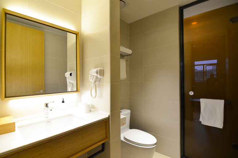Bathroom 3, JI Hotel Luoyang Wanda Plaza, Luoyang