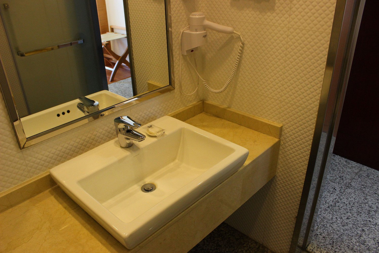 Bathroom 3, JI Hotel Shenyang Zhangshi Development Zone, Shenyang