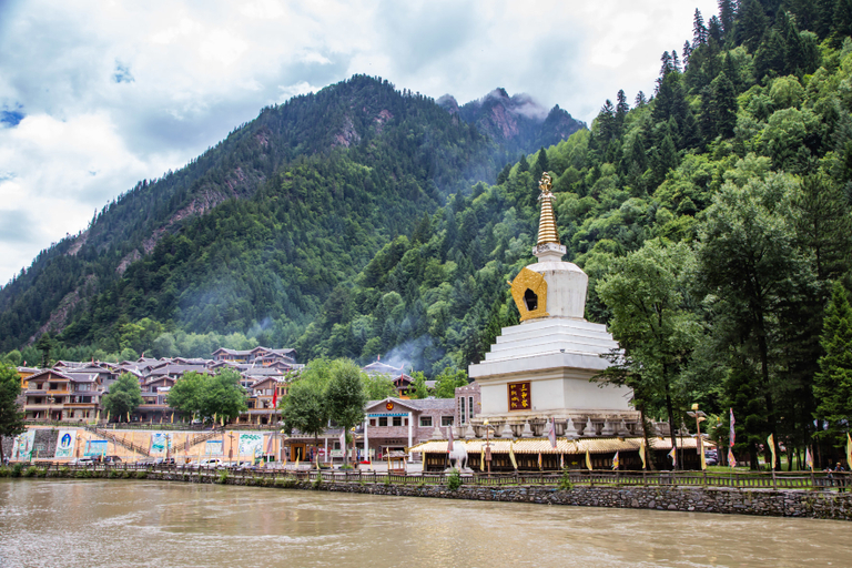 Others 3, Yangrong Hade Boutique Hostel, Ngawa Tibetan and Qiang