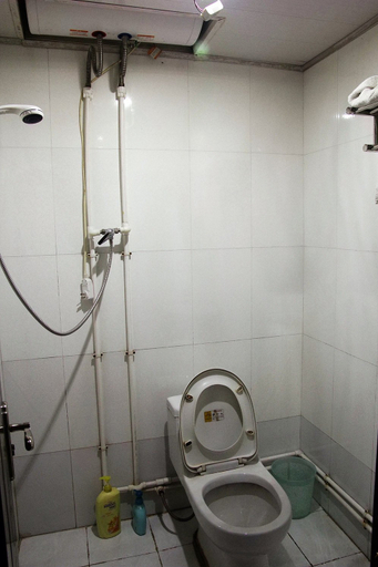 Bathroom 2, Jiatingju Hotel, Qingdao