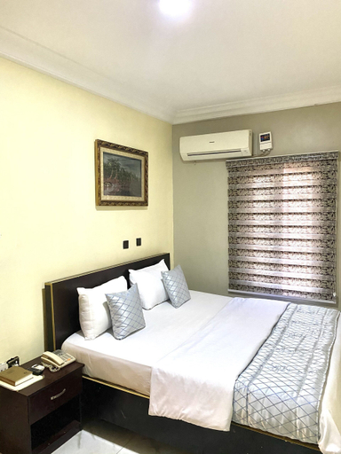 Bedroom 4, Nue Crest Hotel & Suites, Enugu East
