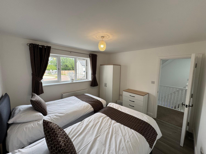 Bedroom 2, 5-Bedroom Cottage in New Waltham, Grimsby, Lincolnshire