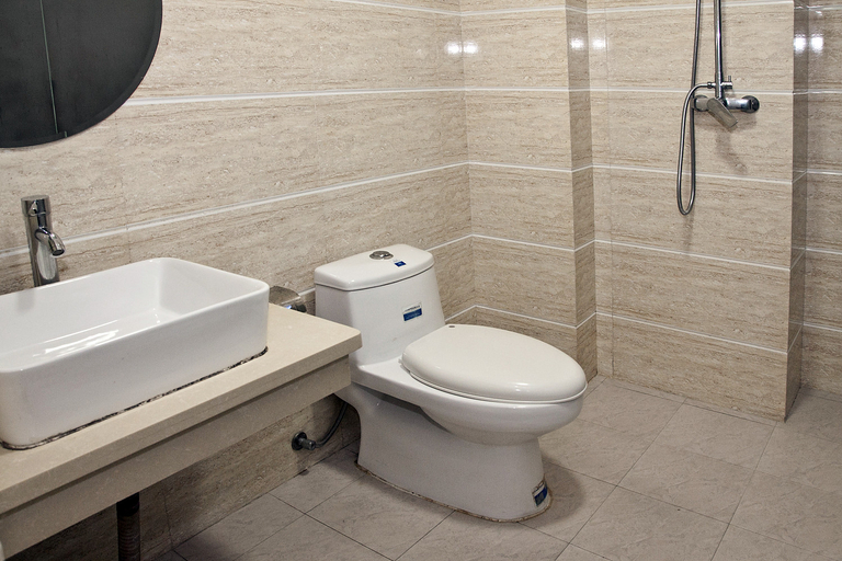 Bathroom, Dongnan Express Hotel, Nanping