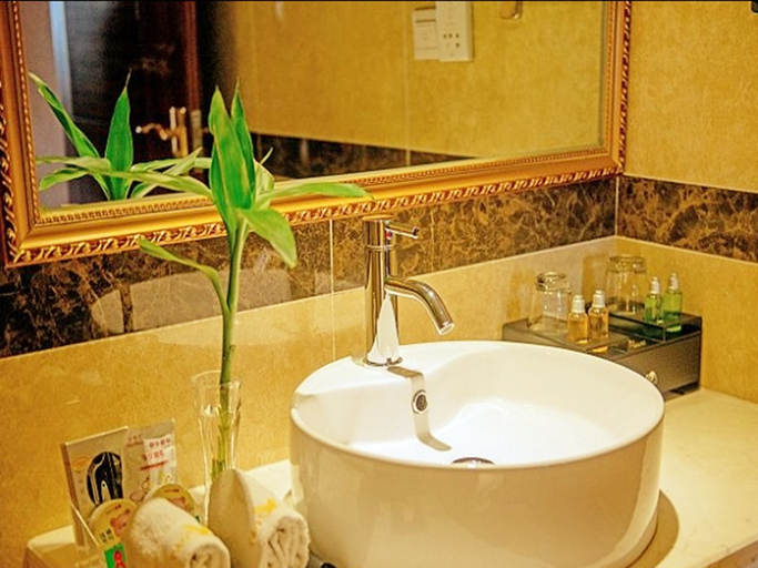 Bathroom, Taoyuan International Hotel, Dazhou