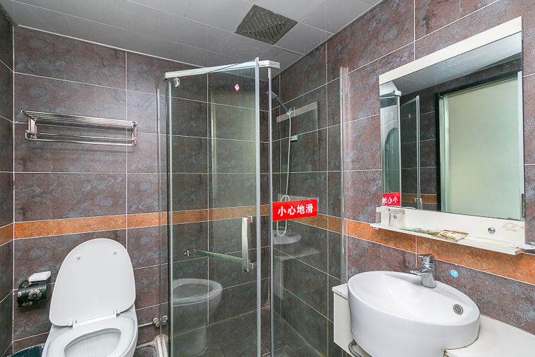 Bathroom 3, CEO· Lan Hotel, Jinhua