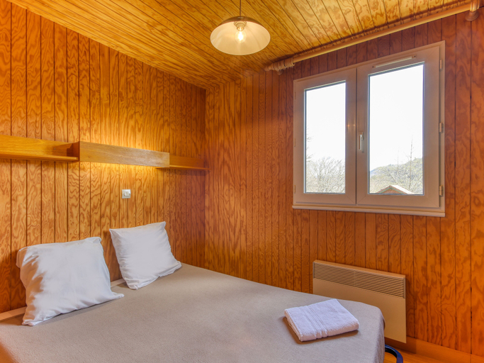 Bedroom 2, Vacancéole - Les Chalets de la Chazotte, Puy-de-Dôme
