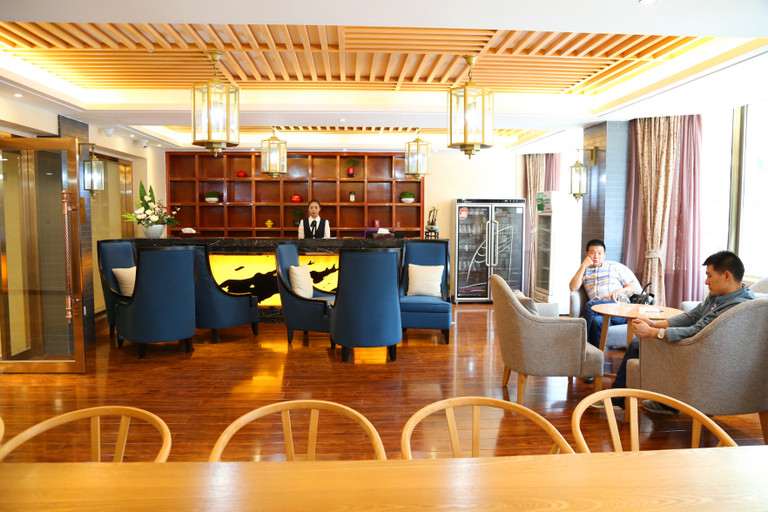 Food & Drinks 2, Longnan Hotel, Longnan