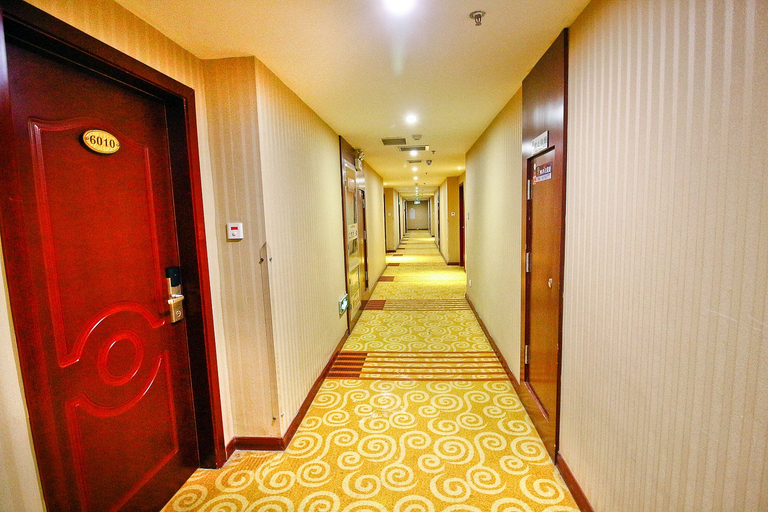 Others 3, Guoren Business Hotel, Baoji