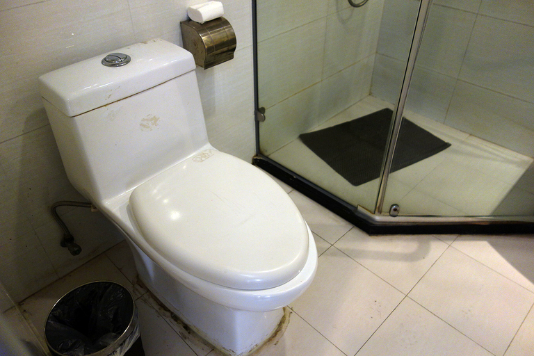 Bathroom 2, Super 8 Hotel (Shanghai Jinshan City Beach), Shanghai