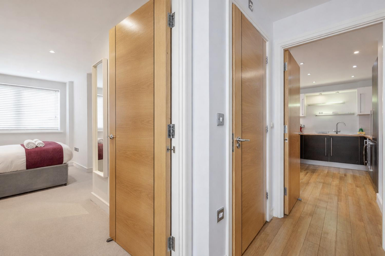 Bedroom 2, Roomspace Serviced Apartments -Abbot's Yard, Surrey