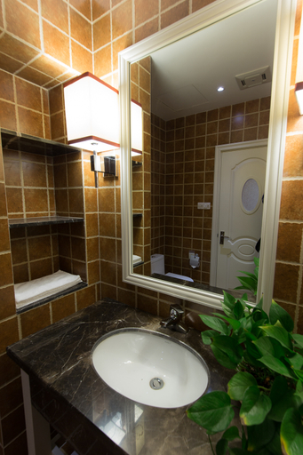 Bathroom, Xuzhou Amusement Land Resort Hotel, Xuzhou