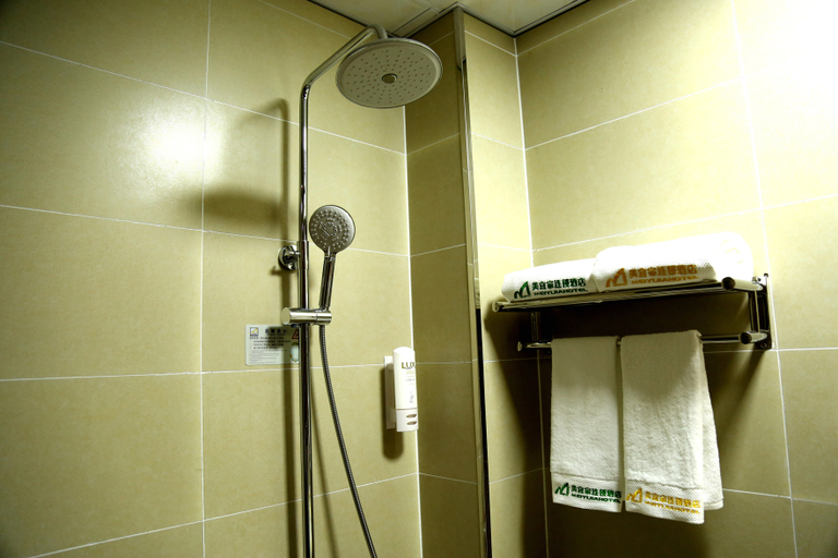 Bathroom 2, Meiyijia hotel(Huixian Taihang Avenue Store), Xinxiang