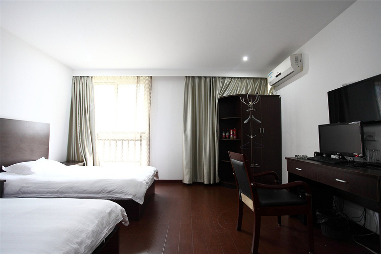 Bedroom 3, Xindu Hotel (Ningbo Railway Station ), Ningbo