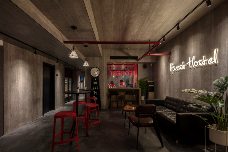 Food & Drinks 5, Iforest Hostel (The Bund, Nanjing East Road Pedestrian Street), Shanghai